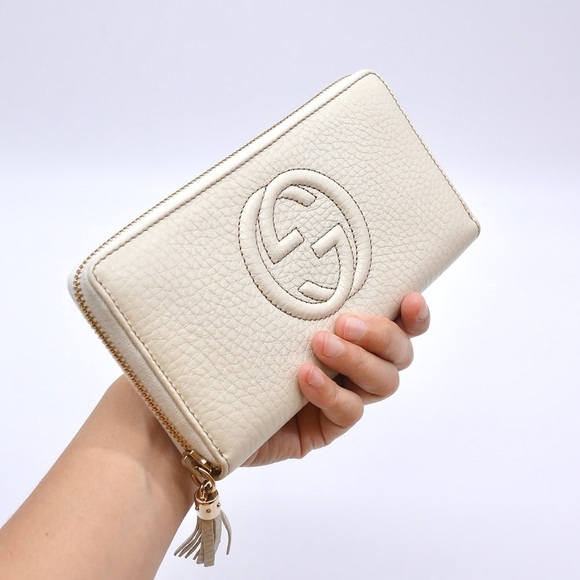 🍓GUCCI Soho Zippy Wallet - Picture 3 of 14